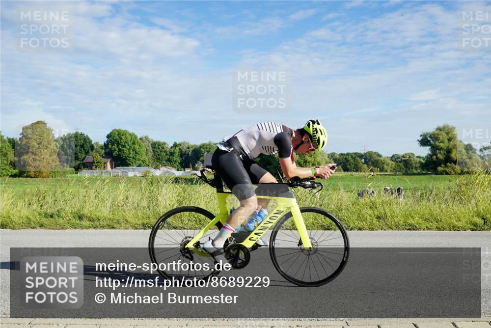 31.08.2025 - Elbe Triathlon Hamburg Michael Burmester http://msf.ph/oto/8689229 31.08.2025 09:19:24 Radfahren 392, 515, 636, 646 meine-sportfotos.de