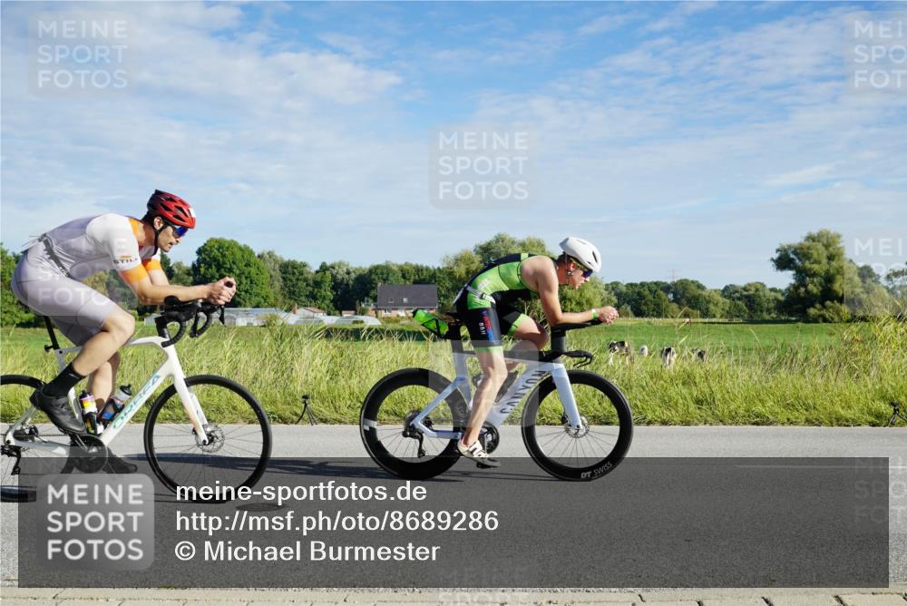 31.08.2025 - Elbe Triathlon Hamburg Michael Burmester http://msf.ph/oto/8689286 31.08.2025 09:20:54 Radfahren 372, 458, 482, 537, 553 meine-sportfotos.de