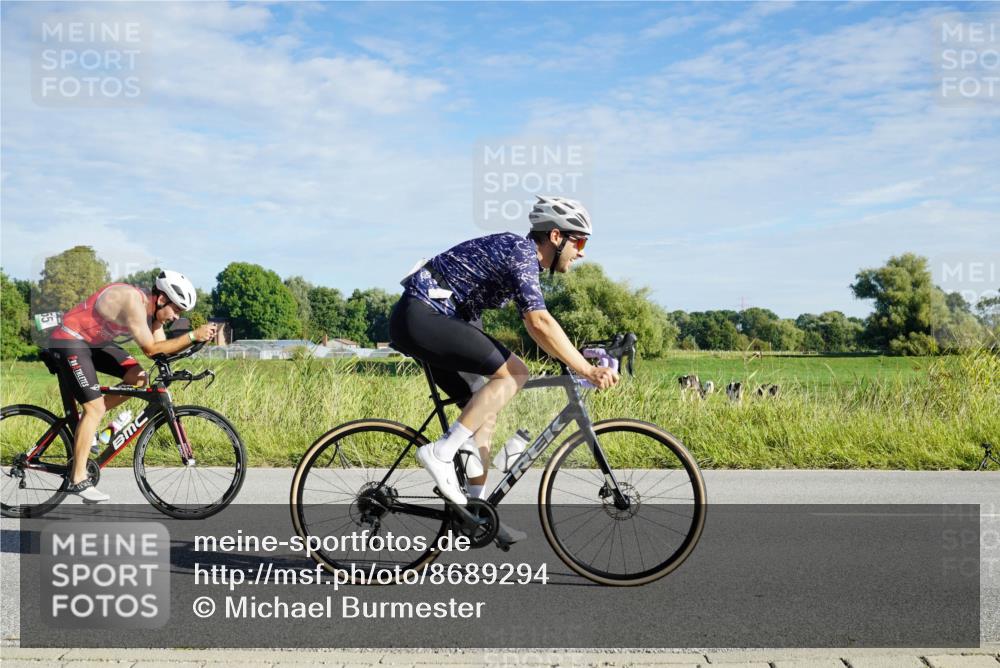 31.08.2025 - Elbe Triathlon Hamburg Michael Burmester http://msf.ph/oto/8689294 31.08.2025 09:21:02 Radfahren 187, 257, 372, 428, 439, 441, 455, 464, 516, 530, 545, 655 meine-sportfotos.de