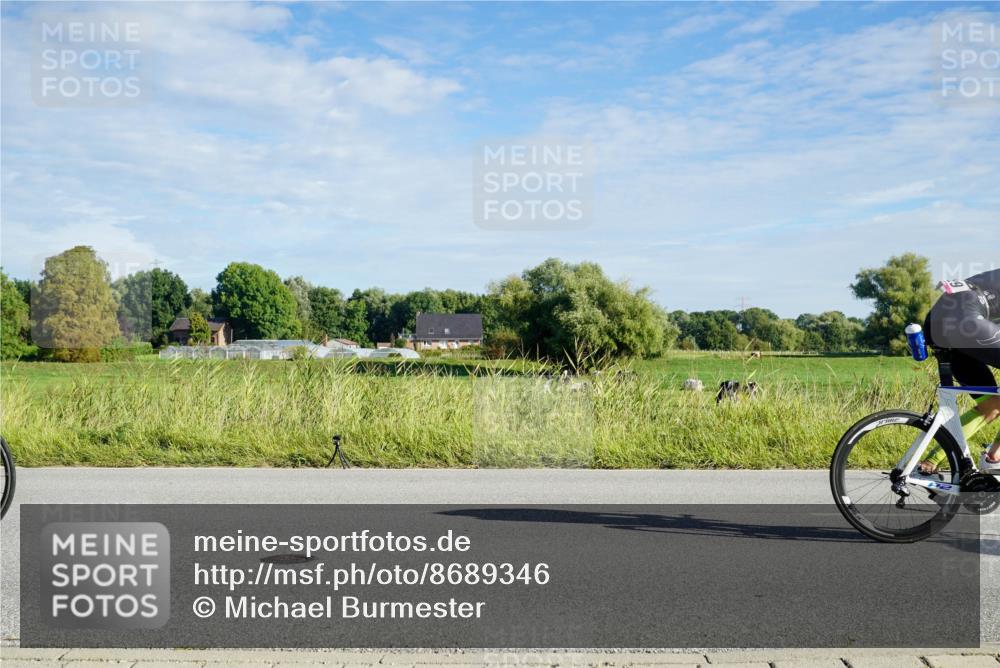 31.08.2025 - Elbe Triathlon Hamburg Michael Burmester http://msf.ph/oto/8689346 31.08.2025 09:21:44 Radfahren 229, 255, 272, 276, 300, 412, 468, 492, 658 meine-sportfotos.de