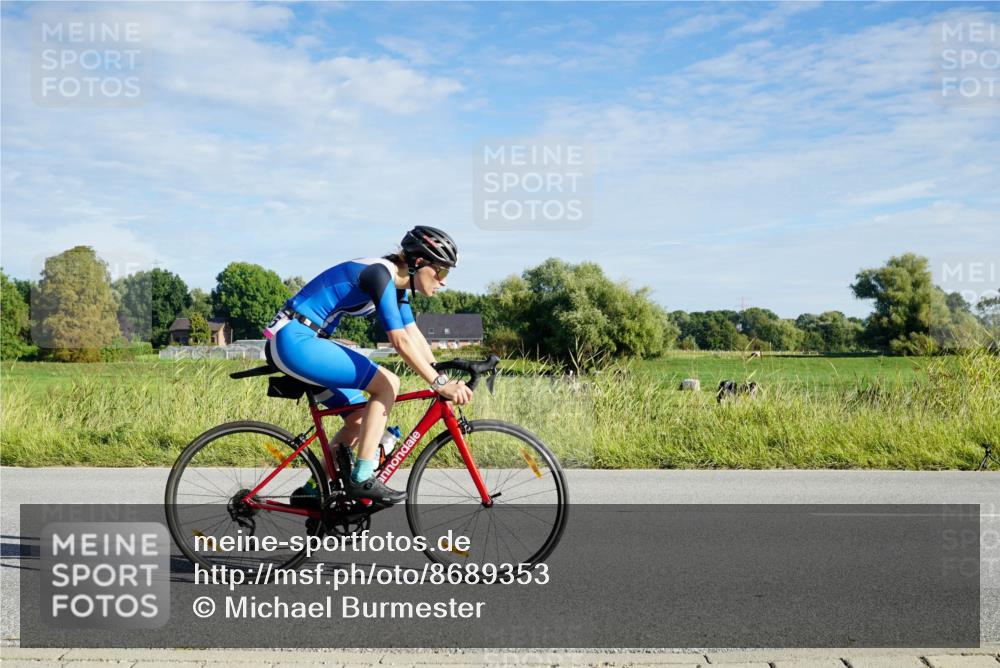 31.08.2025 - Elbe Triathlon Hamburg Michael Burmester http://msf.ph/oto/8689353 31.08.2025 09:21:48 Radfahren 255, 276, 402, 468 meine-sportfotos.de