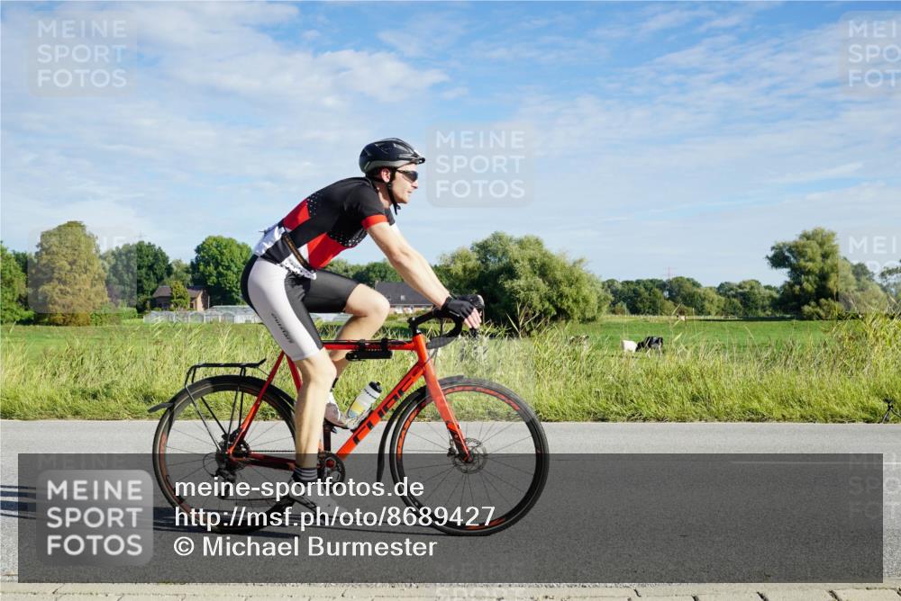 31.08.2025 - Elbe Triathlon Hamburg Michael Burmester http://msf.ph/oto/8689427 31.08.2025 09:23:13 Radfahren 270, 472, 508, 521 meine-sportfotos.de