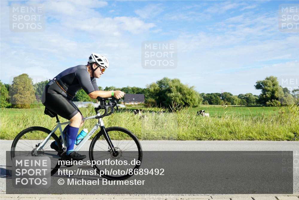 31.08.2025 - Elbe Triathlon Hamburg Michael Burmester http://msf.ph/oto/8689492 31.08.2025 09:24:13 Radfahren 233, 335, 473, 487, 511, 536, 728 meine-sportfotos.de
