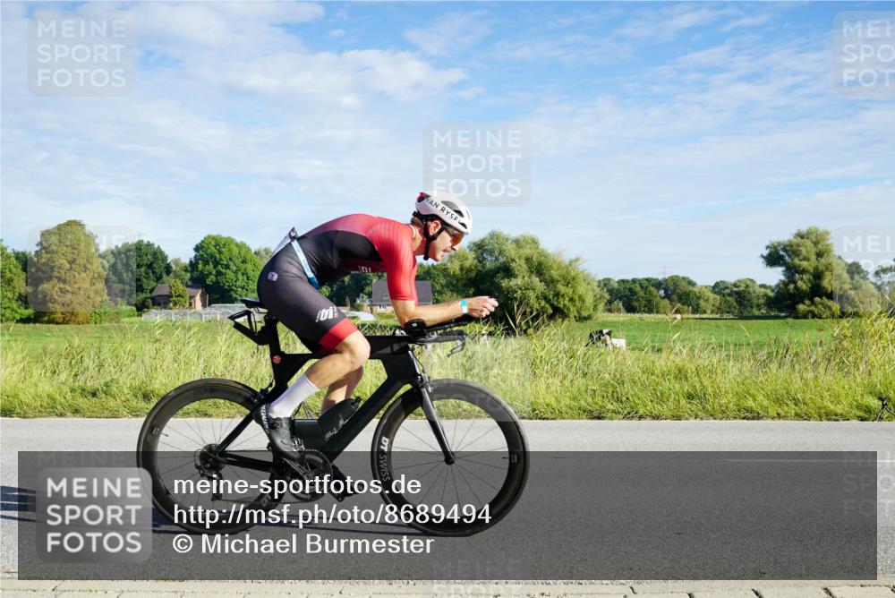 31.08.2025 - Elbe Triathlon Hamburg Michael Burmester http://msf.ph/oto/8689494 31.08.2025 09:24:16 Radfahren 233, 288, 335, 435, 473, 487, 728 meine-sportfotos.de