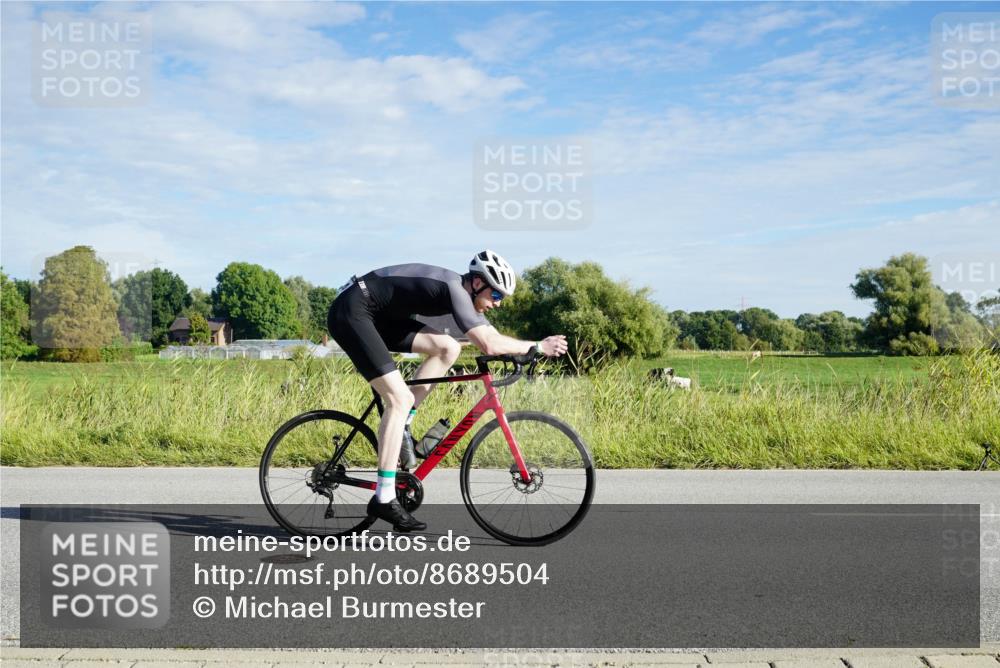 31.08.2025 - Elbe Triathlon Hamburg Michael Burmester http://msf.ph/oto/8689504 31.08.2025 09:24:24 Radfahren 180, 288, 418, 435, 454, 499, 653 meine-sportfotos.de