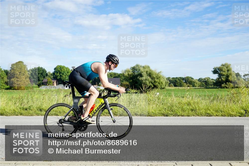 31.08.2025 - Elbe Triathlon Hamburg Michael Burmester http://msf.ph/oto/8689616 31.08.2025 09:26:13 Radfahren 246, 376, 451, 514 meine-sportfotos.de