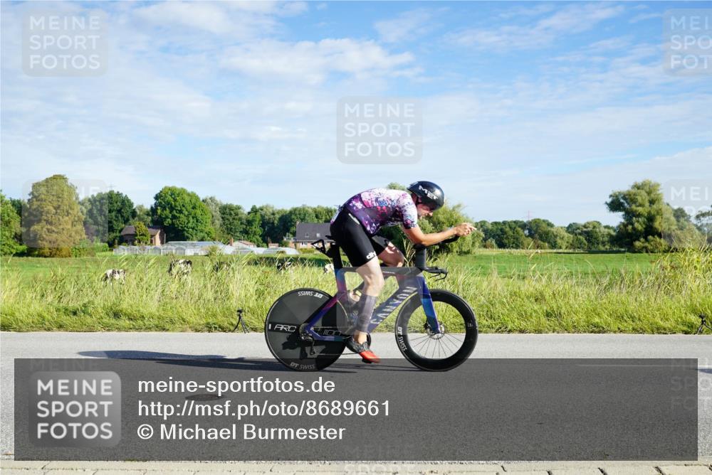31.08.2025 - Elbe Triathlon Hamburg Michael Burmester http://msf.ph/oto/8689661 31.08.2025 09:26:42 Radfahren 183, 221, 261, 312, 596, 608, 615, 622, 631, 643, 716 meine-sportfotos.de