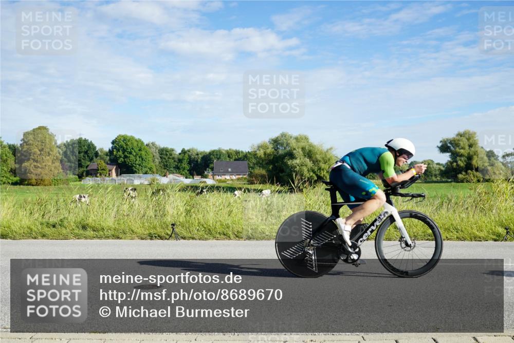 31.08.2025 - Elbe Triathlon Hamburg Michael Burmester http://msf.ph/oto/8689670 31.08.2025 09:26:46 Radfahren 183, 221, 261, 312, 506, 601, 608, 615, 631, 643 meine-sportfotos.de