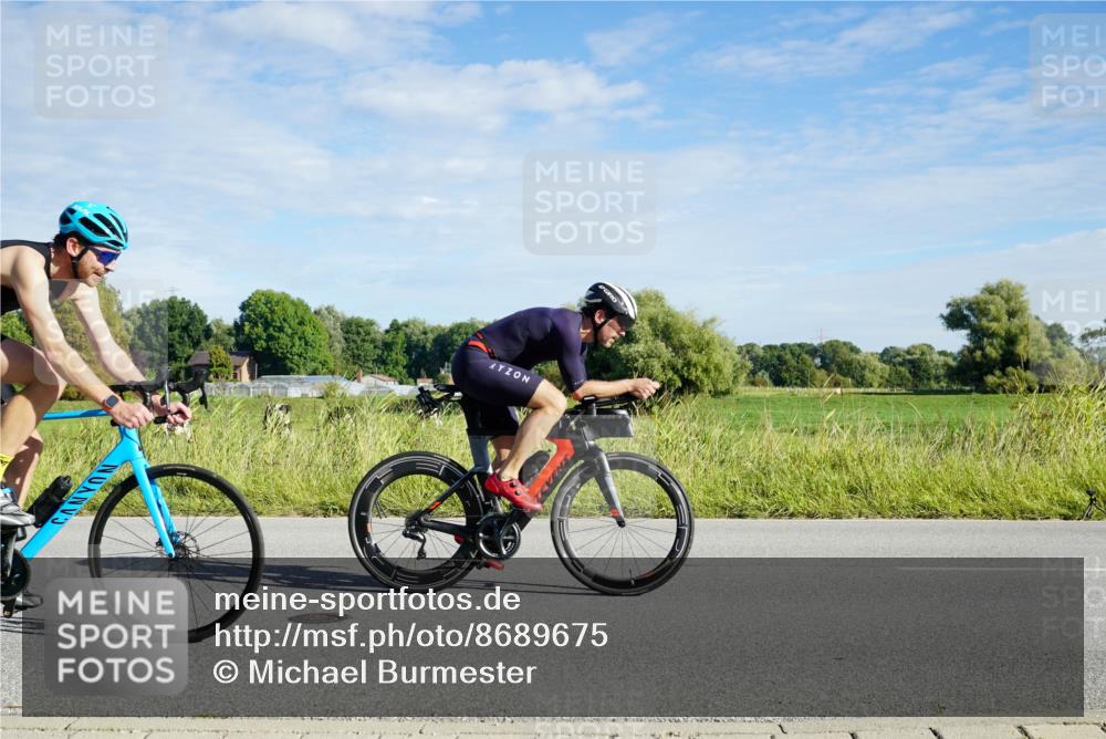 31.08.2025 - Elbe Triathlon Hamburg Michael Burmester http://msf.ph/oto/8689675 31.08.2025 09:26:49 Radfahren 221, 261, 266, 506, 601, 608, 631, 643 meine-sportfotos.de