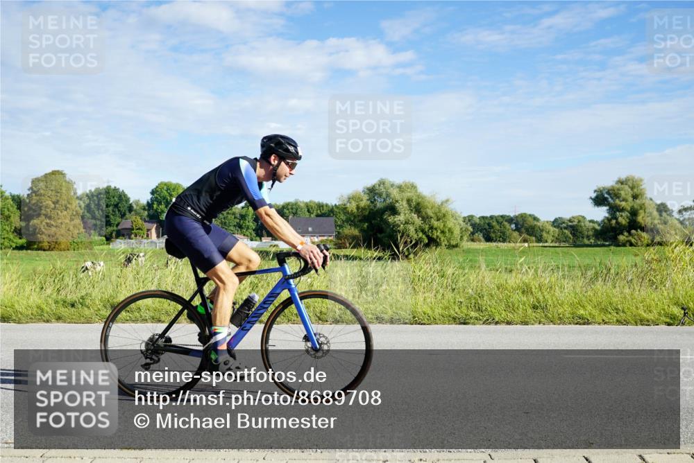 31.08.2025 - Elbe Triathlon Hamburg Michael Burmester http://msf.ph/oto/8689708 31.08.2025 09:27:26 Radfahren 247, 299, 385, 563, 605, 623 meine-sportfotos.de
