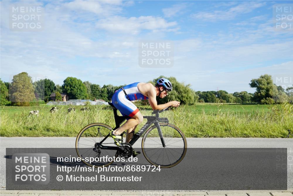 31.08.2025 - Elbe Triathlon Hamburg Michael Burmester http://msf.ph/oto/8689724 31.08.2025 09:27:37 Radfahren 269, 311, 321, 354, 496 meine-sportfotos.de