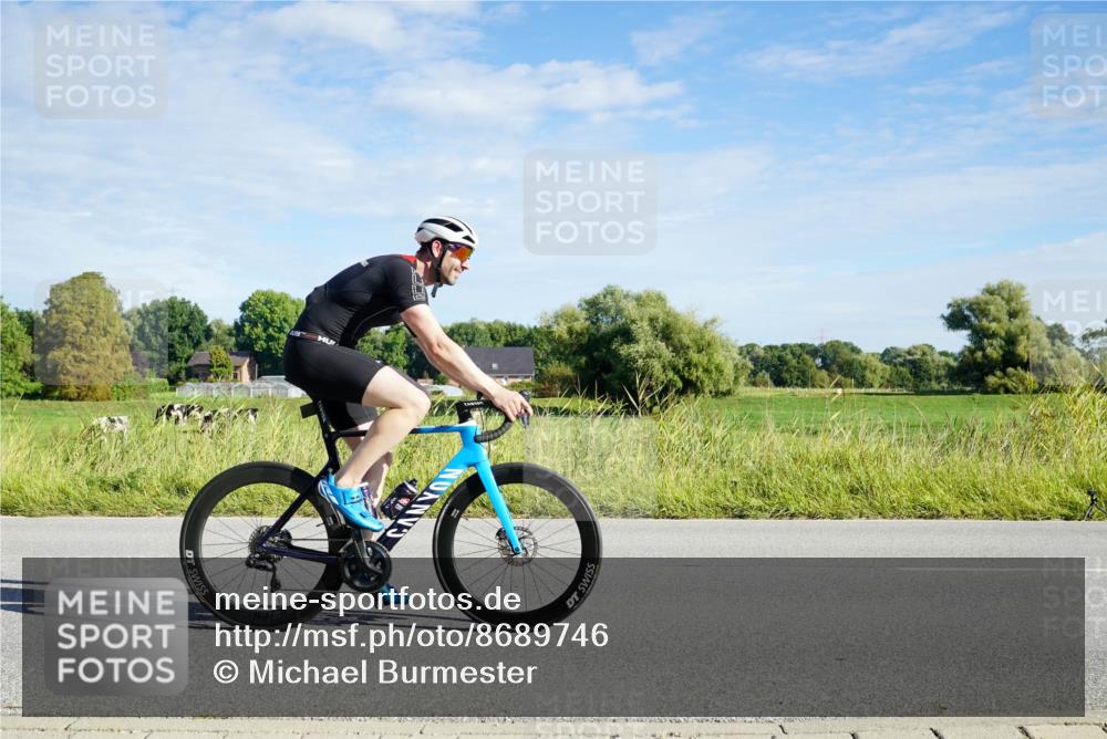 31.08.2025 - Elbe Triathlon Hamburg Michael Burmester http://msf.ph/oto/8689746 31.08.2025 09:28:09 Radfahren 610, 629 meine-sportfotos.de