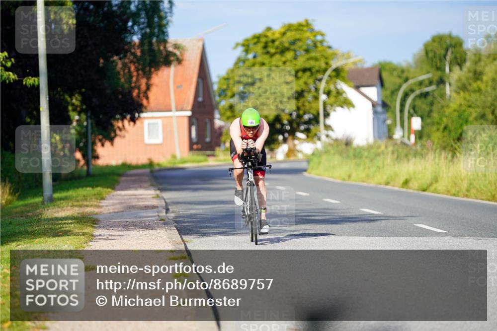 31.08.2025 - Elbe Triathlon Hamburg Michael Burmester http://msf.ph/oto/8689757 31.08.2025 08:43:00 Radfahren 185 meine-sportfotos.de