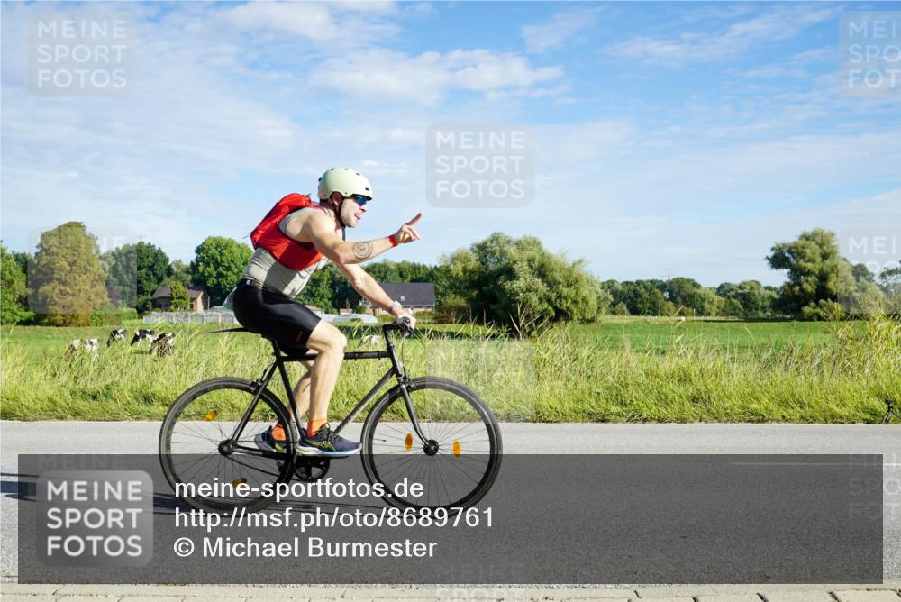 31.08.2025 - Elbe Triathlon Hamburg Michael Burmester http://msf.ph/oto/8689761 31.08.2025 09:28:26 Radfahren 281, 490, 562, 648, 672 meine-sportfotos.de
