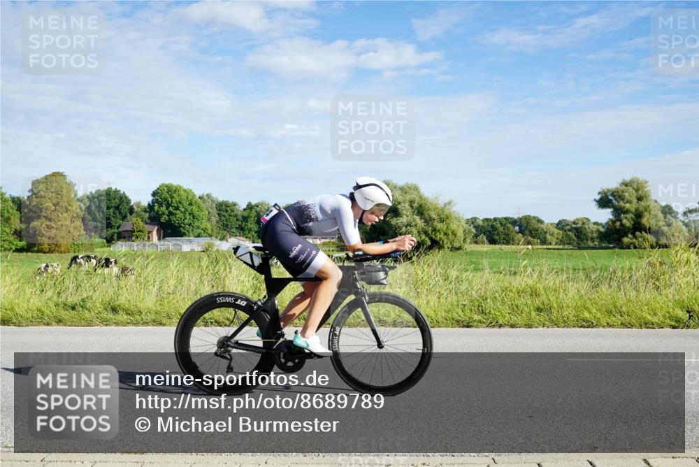 31.08.2025 - Elbe Triathlon Hamburg Michael Burmester http://msf.ph/oto/8689789 31.08.2025 09:28:48 Radfahren 249, 274, 298, 361, 466, 519, 715, 723 meine-sportfotos.de