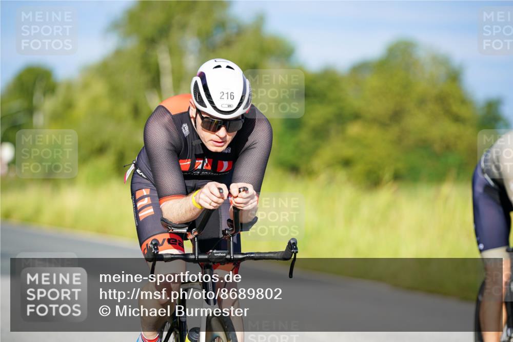 31.08.2025 - Elbe Triathlon Hamburg Michael Burmester http://msf.ph/oto/8689802 31.08.2025 08:43:58 Radfahren 199, 216 meine-sportfotos.de