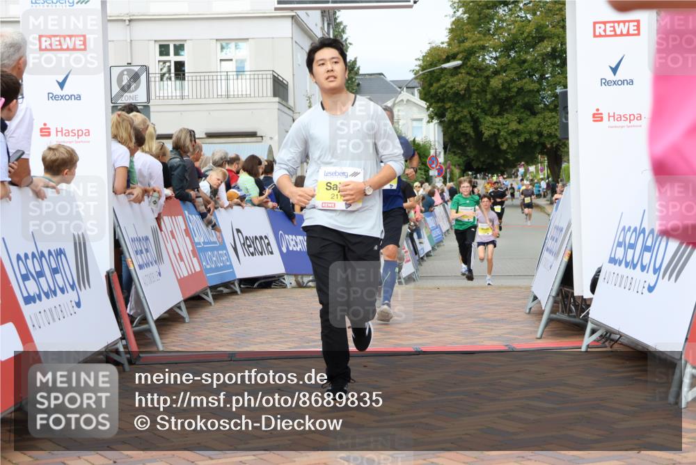 31.08.2025 - 21. Blankeneser Heldenlauf Strokosch-Dieckow http://msf.ph/oto/8689835 31.08.2025 10:28:00 Ziel 2775, 2112, 2068, 2067, 2741, 2345, 2344, 2343, 2659, 2197 meine-sportfotos.de