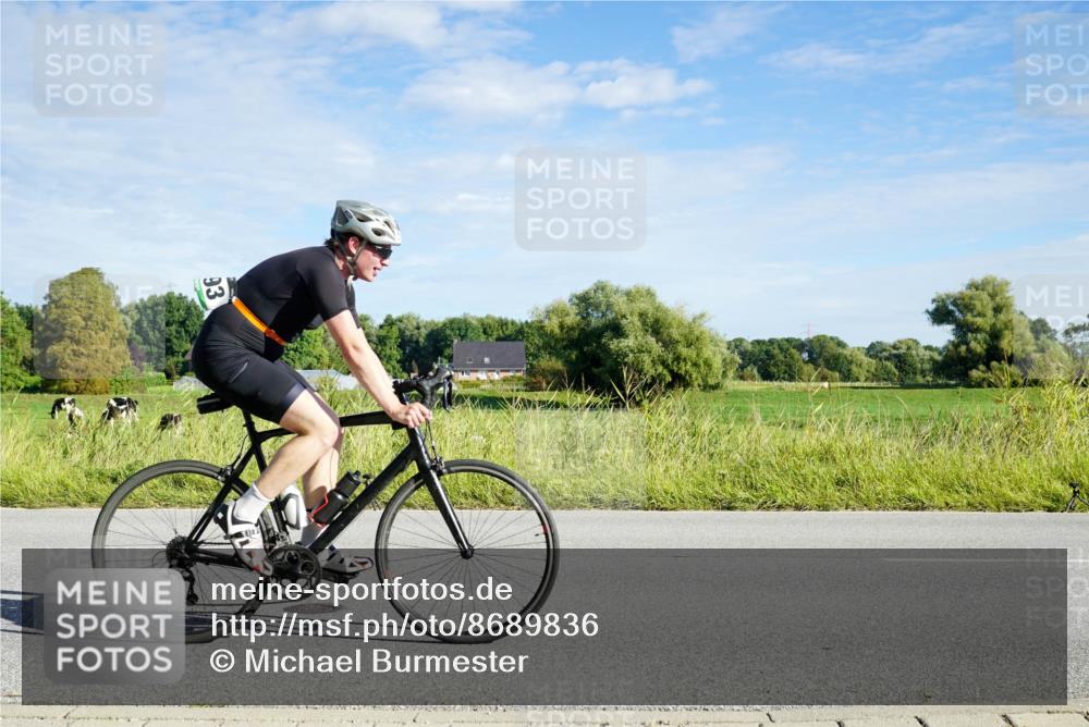 31.08.2025 - Elbe Triathlon Hamburg Michael Burmester http://msf.ph/oto/8689836 31.08.2025 09:29:43 Radfahren 286, 393, 598 meine-sportfotos.de