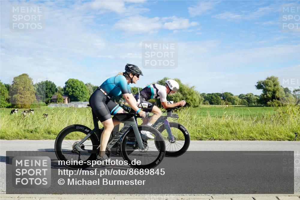 31.08.2025 - Elbe Triathlon Hamburg Michael Burmester http://msf.ph/oto/8689845 31.08.2025 09:30:03 Radfahren 305, 380, 387, 427, 680, 773 meine-sportfotos.de
