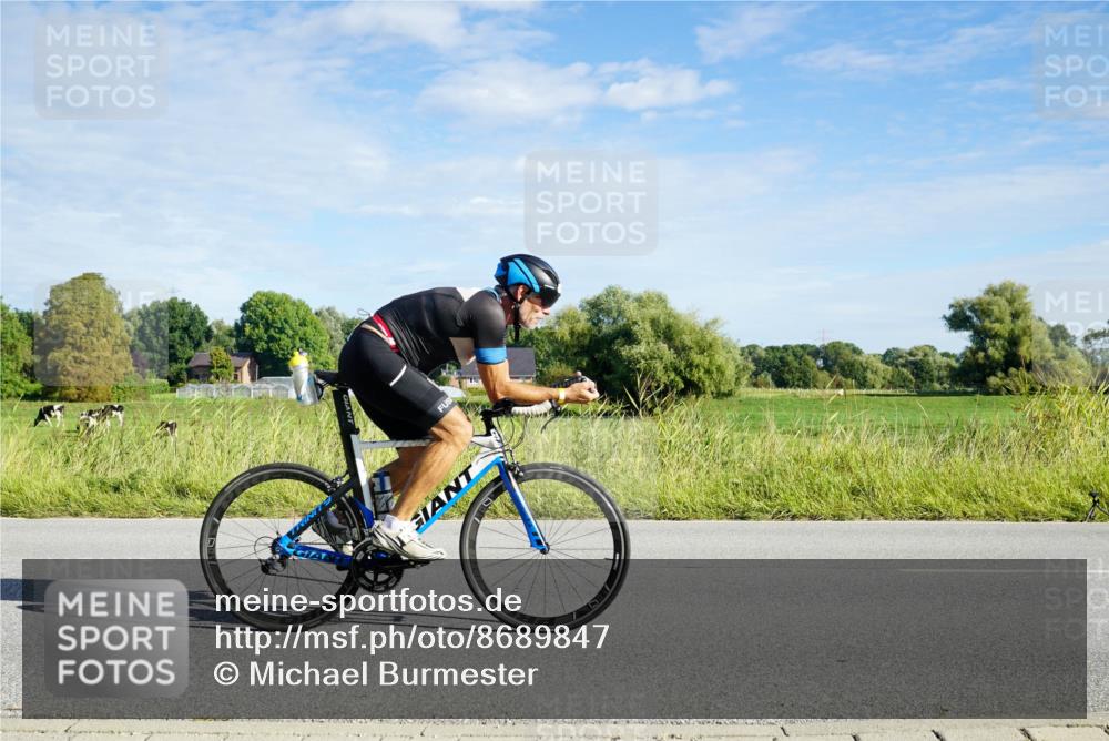 31.08.2025 - Elbe Triathlon Hamburg Michael Burmester http://msf.ph/oto/8689847 31.08.2025 09:30:04 Radfahren 305, 380, 387, 427, 527, 680, 773 meine-sportfotos.de