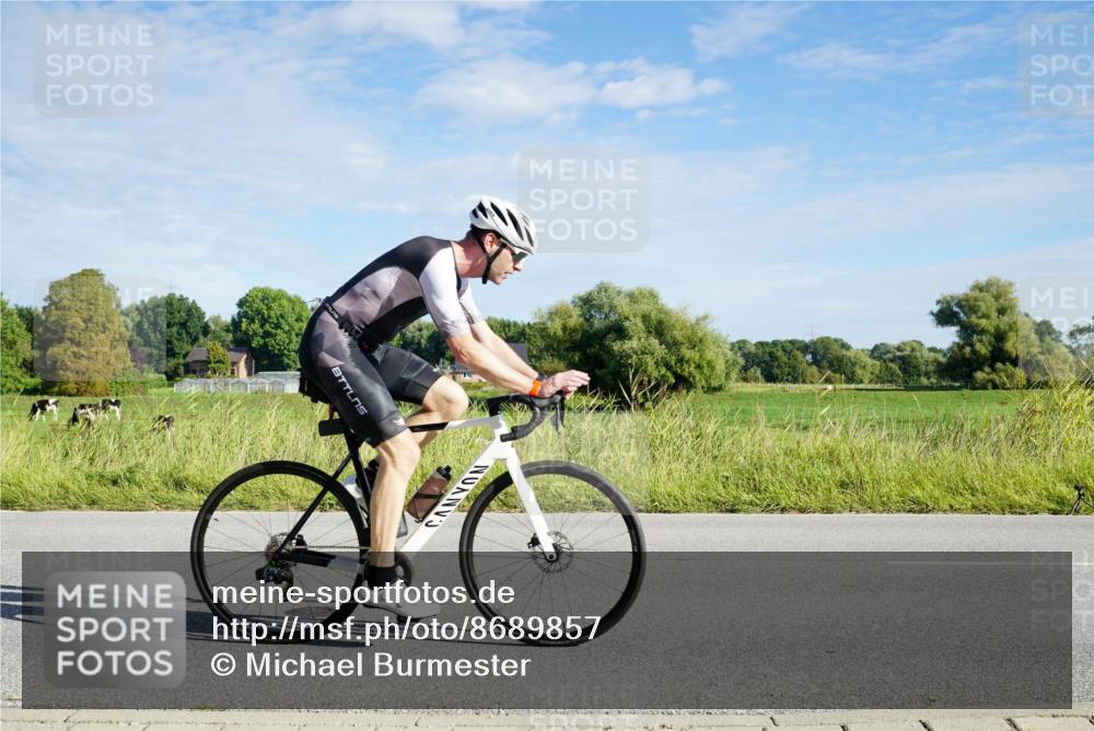 31.08.2025 - Elbe Triathlon Hamburg Michael Burmester http://msf.ph/oto/8689857 31.08.2025 09:30:12 Radfahren 213, 431, 465, 527, 534, 613, 617 meine-sportfotos.de