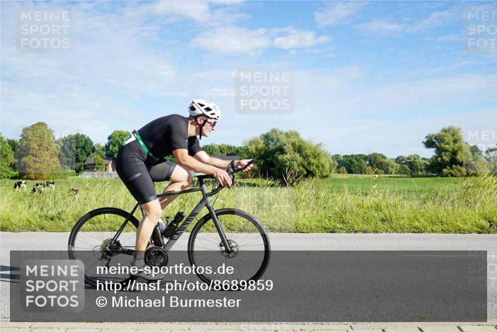 31.08.2025 - Elbe Triathlon Hamburg Michael Burmester http://msf.ph/oto/8689859 31.08.2025 09:30:13 Radfahren 213, 431, 465, 527, 534, 613, 617 meine-sportfotos.de