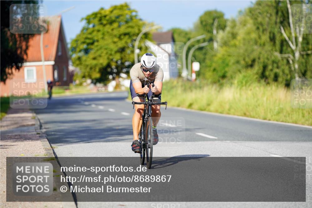31.08.2025 - Elbe Triathlon Hamburg Michael Burmester http://msf.ph/oto/8689867 31.08.2025 08:45:39 Radfahren 197 meine-sportfotos.de