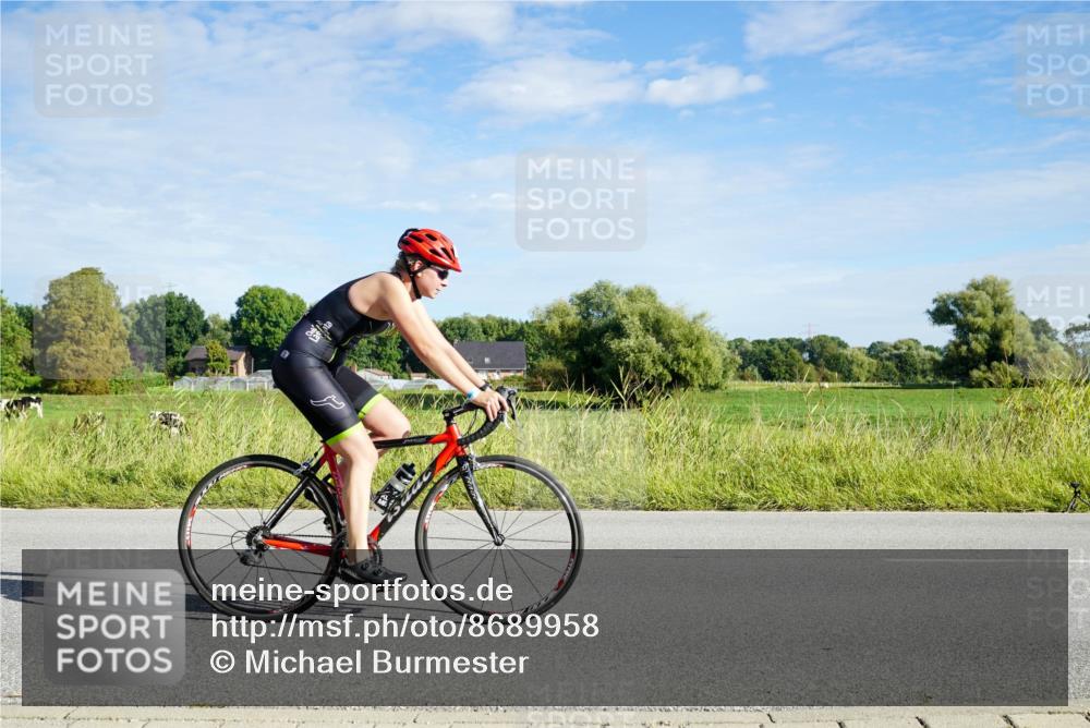 31.08.2025 - Elbe Triathlon Hamburg Michael Burmester http://msf.ph/oto/8689958 31.08.2025 09:31:54 Radfahren 291, 294, 329, 654, 664, 750 meine-sportfotos.de