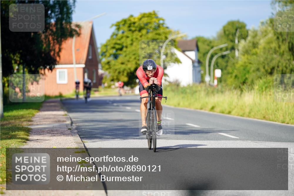 31.08.2025 - Elbe Triathlon Hamburg Michael Burmester http://msf.ph/oto/8690121 31.08.2025 08:51:36 Radfahren 191 meine-sportfotos.de
