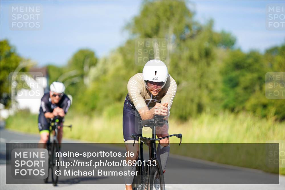 31.08.2025 - Elbe Triathlon Hamburg Michael Burmester http://msf.ph/oto/8690133 31.08.2025 08:51:44 Radfahren 200, 209, 232, 238, 332 meine-sportfotos.de