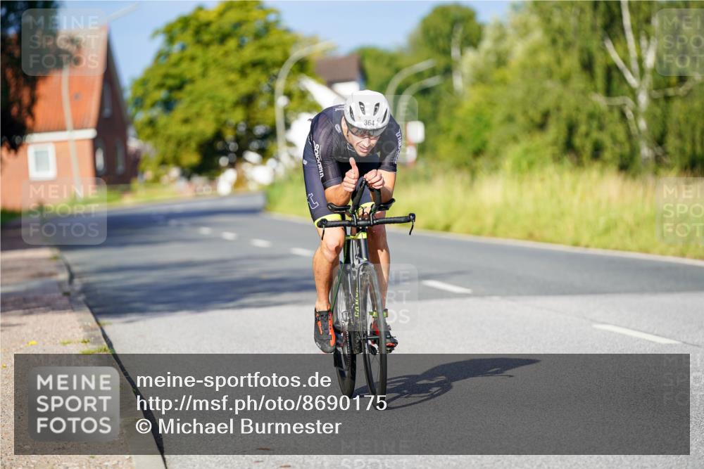 31.08.2025 - Elbe Triathlon Hamburg Michael Burmester http://msf.ph/oto/8690175 31.08.2025 08:51:55 Radfahren 364 meine-sportfotos.de