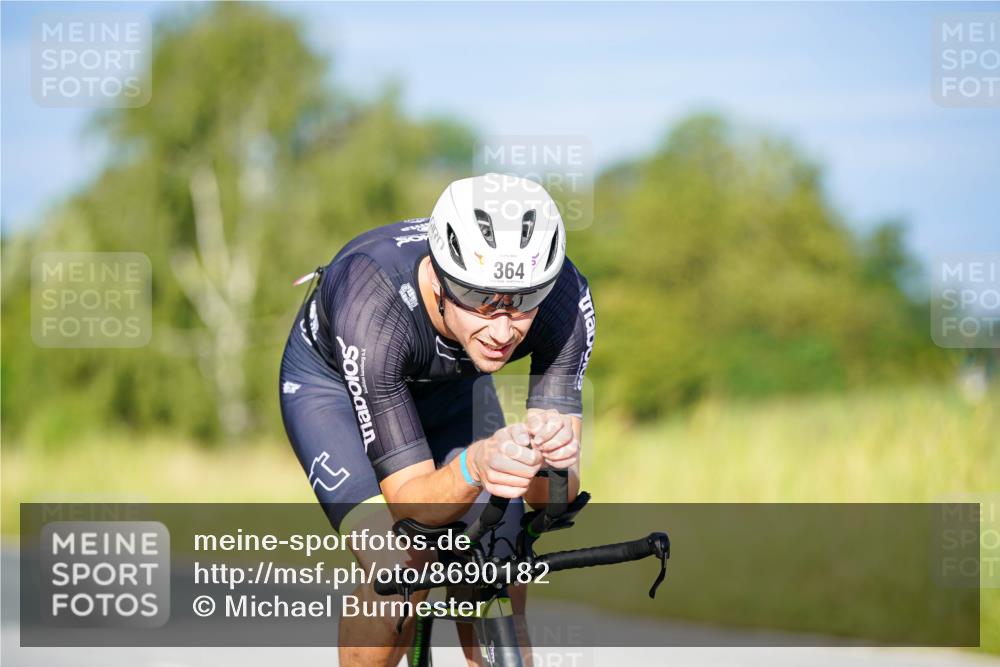 31.08.2025 - Elbe Triathlon Hamburg Michael Burmester http://msf.ph/oto/8690182 31.08.2025 08:51:56 Radfahren 364 meine-sportfotos.de