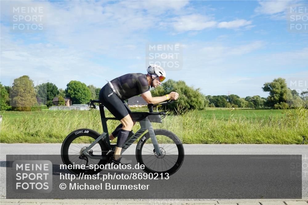 31.08.2025 - Elbe Triathlon Hamburg Michael Burmester http://msf.ph/oto/8690213 31.08.2025 09:36:26 Radfahren 467, 482, 517, 671, 849 meine-sportfotos.de