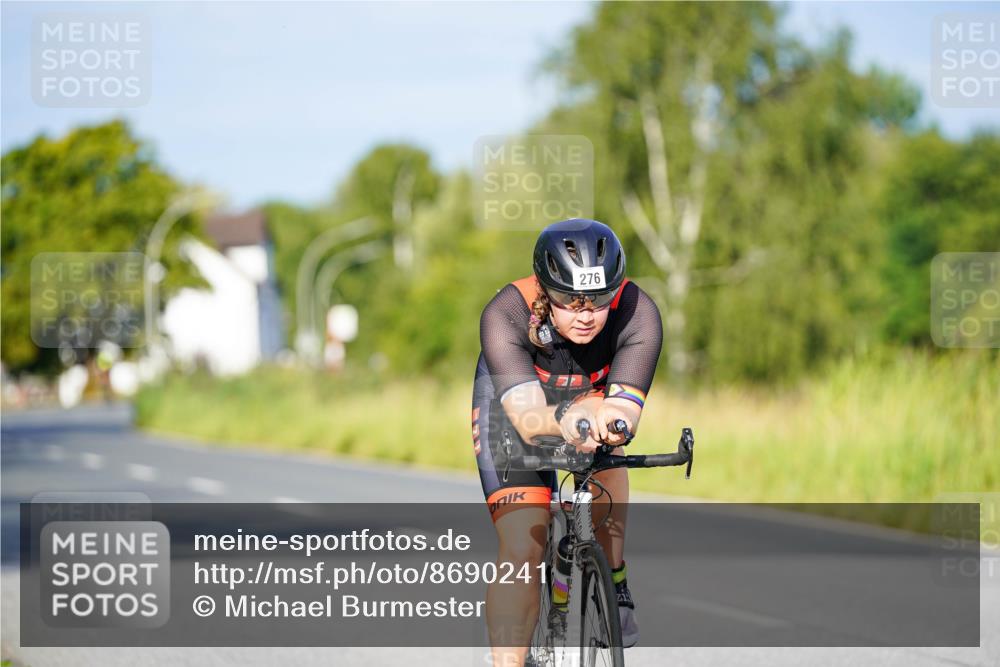 31.08.2025 - Elbe Triathlon Hamburg Michael Burmester http://msf.ph/oto/8690241 31.08.2025 08:53:12 Radfahren 172, 276 meine-sportfotos.de
