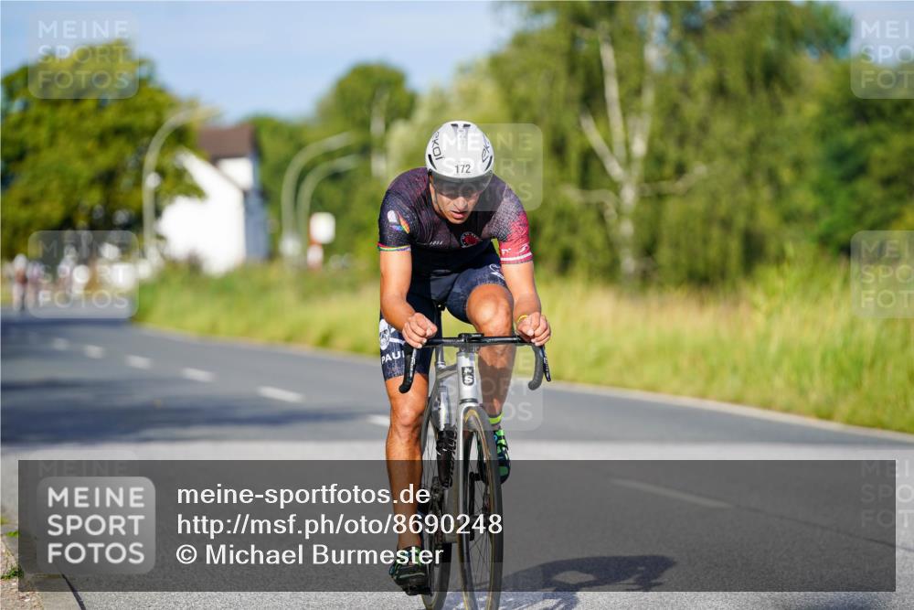 31.08.2025 - Elbe Triathlon Hamburg Michael Burmester http://msf.ph/oto/8690248 31.08.2025 08:53:18 Radfahren 172, 343 meine-sportfotos.de