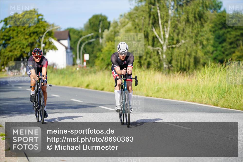 31.08.2025 - Elbe Triathlon Hamburg Michael Burmester http://msf.ph/oto/8690363 31.08.2025 08:53:48 Radfahren 252, 342 meine-sportfotos.de