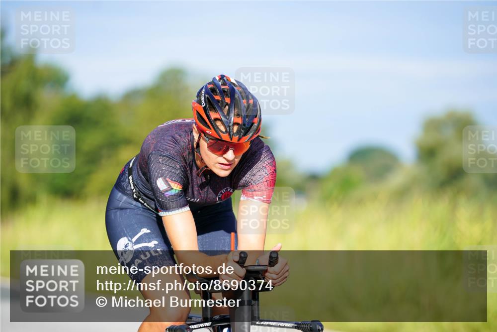 31.08.2025 - Elbe Triathlon Hamburg Michael Burmester http://msf.ph/oto/8690374 31.08.2025 08:53:50 Radfahren 252, 342 meine-sportfotos.de