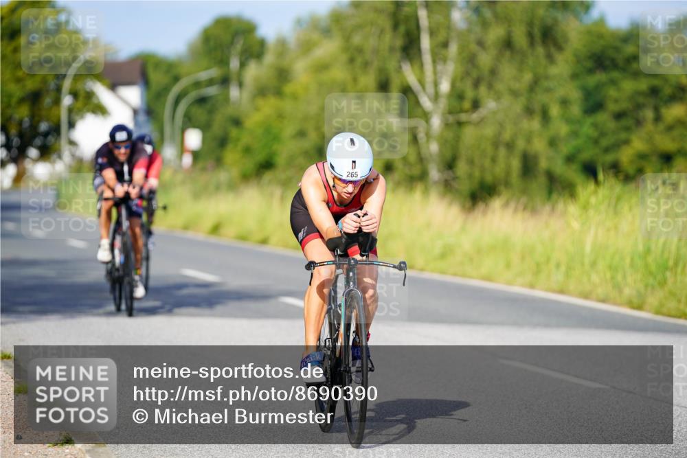 31.08.2025 - Elbe Triathlon Hamburg Michael Burmester http://msf.ph/oto/8690390 31.08.2025 08:54:09 Radfahren 187, 257, 265, 325, 375 meine-sportfotos.de