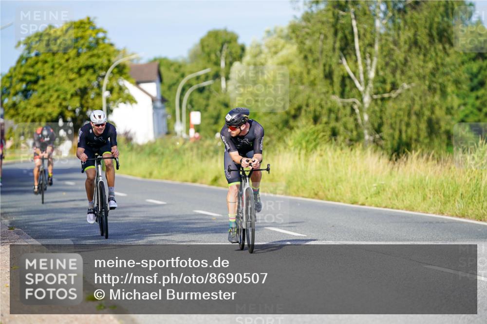 31.08.2025 - Elbe Triathlon Hamburg Michael Burmester http://msf.ph/oto/8690507 31.08.2025 08:55:19 Radfahren 215, 227, 231, 248 meine-sportfotos.de