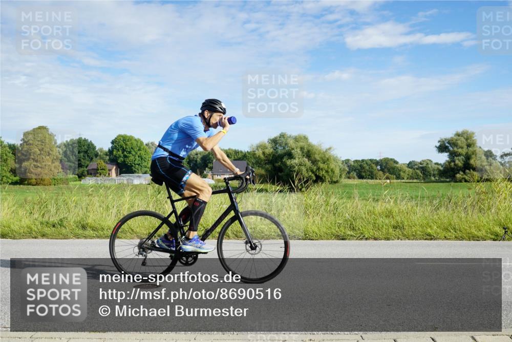 31.08.2025 - Elbe Triathlon Hamburg Michael Burmester http://msf.ph/oto/8690516 31.08.2025 09:41:02 Radfahren 496, 546, 550, 564, 673, 711, 748, 848 meine-sportfotos.de