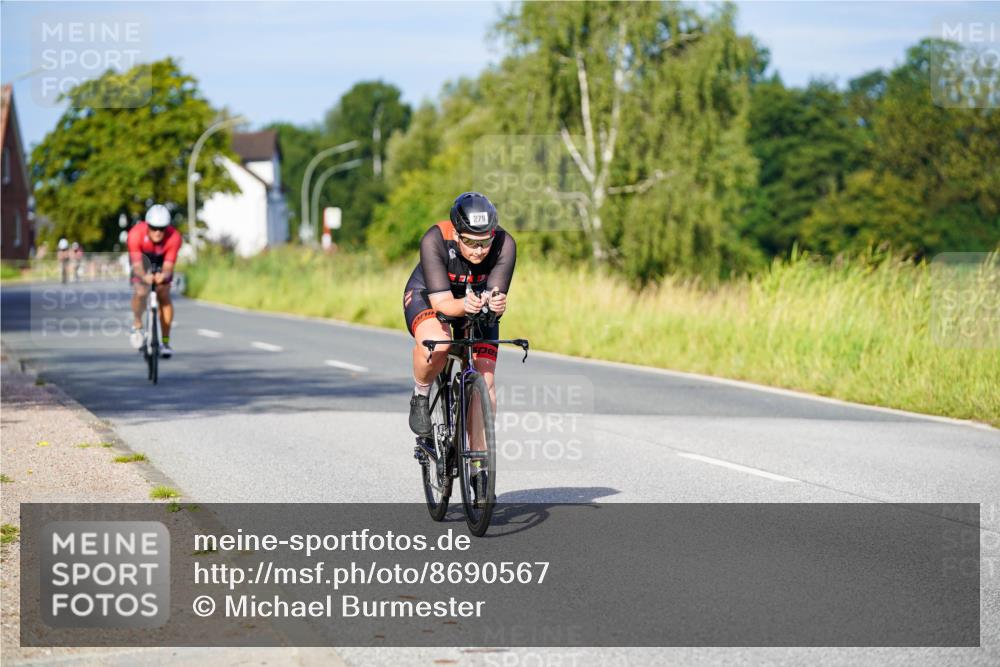 31.08.2025 - Elbe Triathlon Hamburg Michael Burmester http://msf.ph/oto/8690567 31.08.2025 08:55:49 Radfahren 279, 331 meine-sportfotos.de