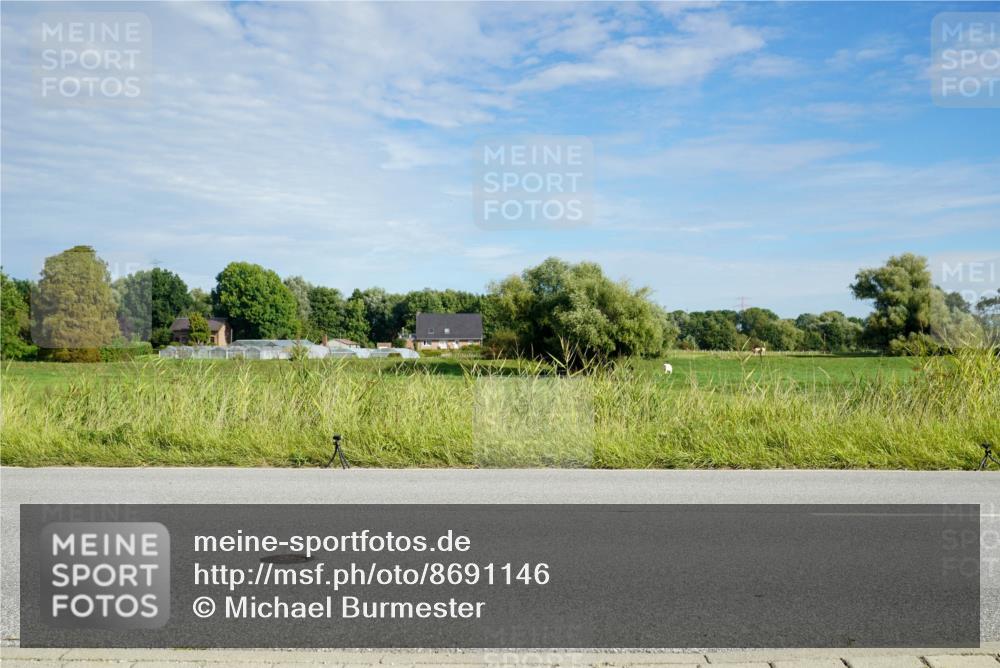 31.08.2025 - Elbe Triathlon Hamburg Michael Burmester http://msf.ph/oto/8691146 31.08.2025 09:55:13 Radfahren 444, 598, 716, 852 meine-sportfotos.de