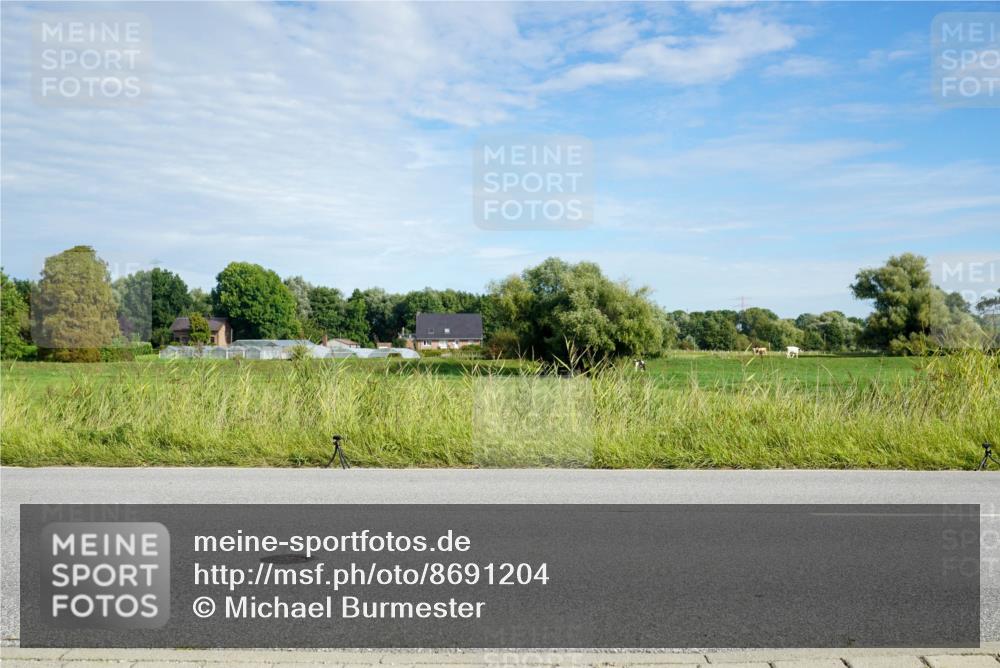 31.08.2025 - Elbe Triathlon Hamburg Michael Burmester http://msf.ph/oto/8691204 31.08.2025 09:56:18 Radfahren 550, 650, 774 meine-sportfotos.de