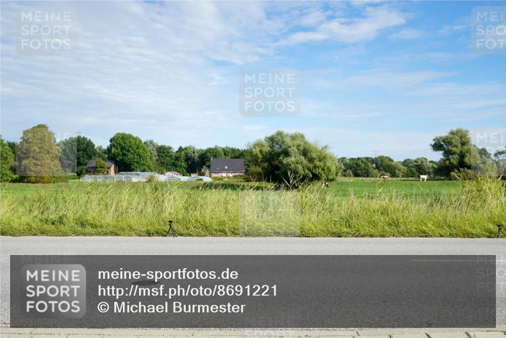 31.08.2025 - Elbe Triathlon Hamburg Michael Burmester http://msf.ph/oto/8691221 31.08.2025 09:56:30 Radfahren 395, 673, 748, 848, 886, 929 meine-sportfotos.de