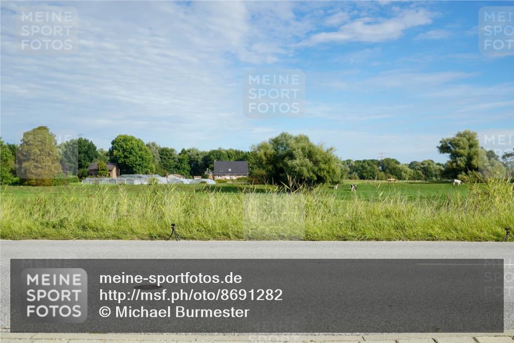 31.08.2025 - Elbe Triathlon Hamburg Michael Burmester http://msf.ph/oto/8691282 31.08.2025 09:57:52 Radfahren 414, 486, 679 meine-sportfotos.de