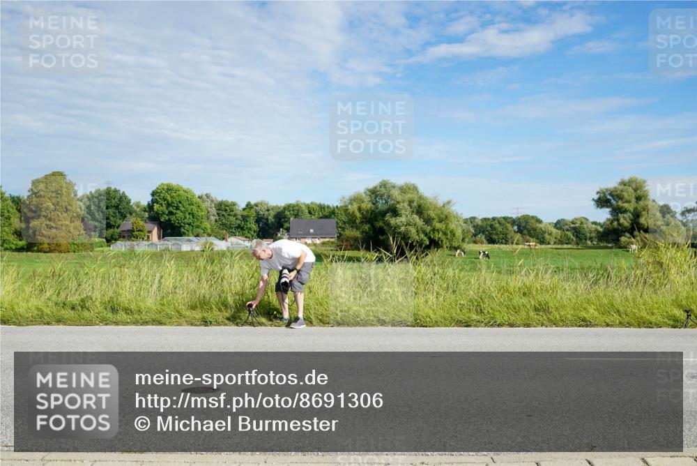 31.08.2025 - Elbe Triathlon Hamburg Michael Burmester http://msf.ph/oto/8691306 31.08.2025 09:58:10 Radfahren 779, 833, 877 meine-sportfotos.de