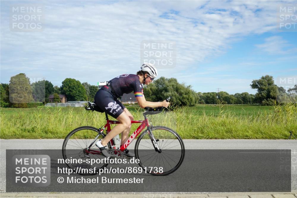 31.08.2025 - Elbe Triathlon Hamburg Michael Burmester http://msf.ph/oto/8691738 31.08.2025 10:12:44 Radfahren 664, 669, 700, 720, 745, 775, 813, 815 meine-sportfotos.de