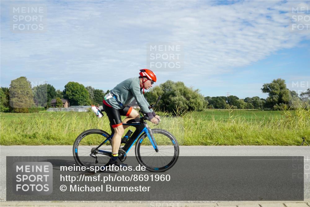 31.08.2025 - Elbe Triathlon Hamburg Michael Burmester http://msf.ph/oto/8691960 31.08.2025 10:21:12 Radfahren 771, 892, 902, 1036 meine-sportfotos.de