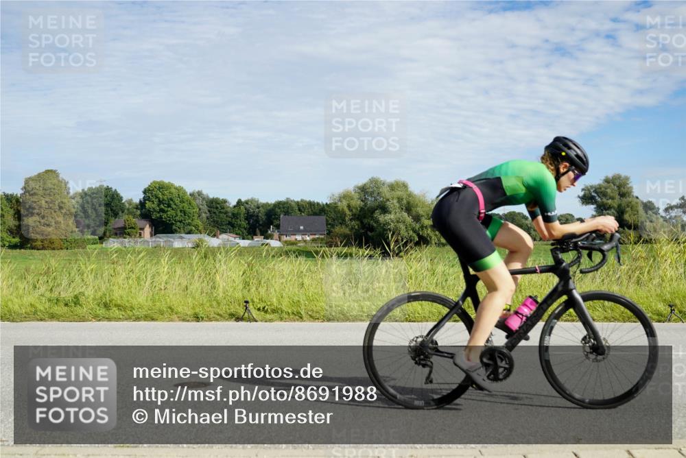 31.08.2025 - Elbe Triathlon Hamburg Michael Burmester http://msf.ph/oto/8691988 31.08.2025 10:21:54 Radfahren 654, 769, 796, 810, 814, 844, 849, 953, 1001, 1024, 1030 meine-sportfotos.de