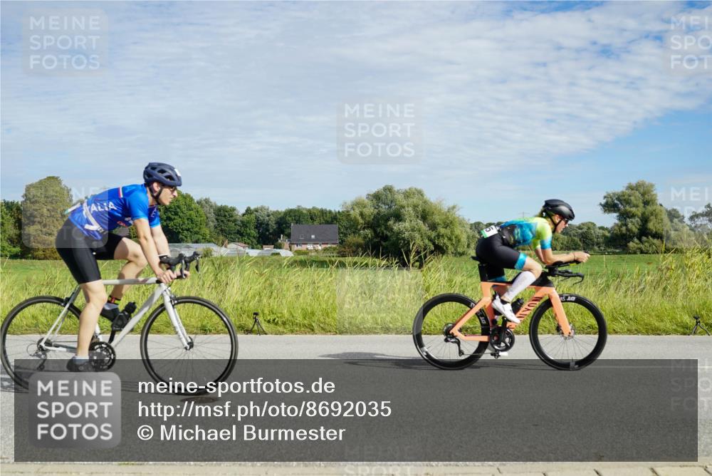 31.08.2025 - Elbe Triathlon Hamburg Michael Burmester http://msf.ph/oto/8692035 31.08.2025 10:22:57 Radfahren 698, 747, 762, 792, 805, 871, 942, 963, 971, 978, 1063, 1067, 1106 meine-sportfotos.de